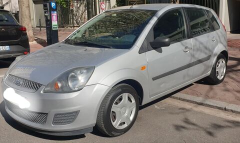 Ford Fiesta 4 Senso 1.2 75CV phase 2 CT ok et r&eacute;vis&eacute; 2008 occasion Levallois-Perret 92300