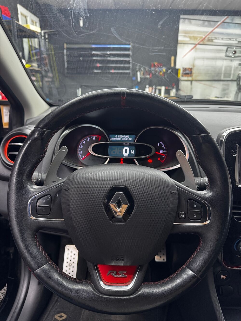 Clio IV RS 1.6i 200ch 2013 BO&Icirc;TE AUTO 2013 occasion 87280 LIMOGES