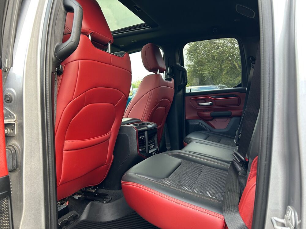 RAM 5.7L V8 HEMI 395 REBEL - 36000€ - 2019 occasion 60300 SENLIS
