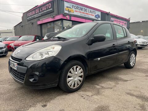 Renault Clio III III (2) 1.2 75 PACK CLIM 5P 67000KM BELLE OK 2011 occasion Coigni&egrave;res 78310