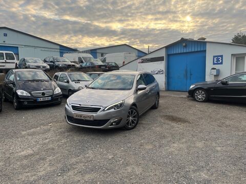 Peugeot 308 - 1.2 ptec 130CV 186047KMS MOTEUR 38000K