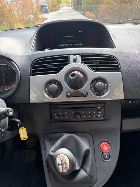 Kangoo 5 PLACES 1.5L DCI FINITION EXPRESSION - BIEN OPTIONN&Eacute; - ENTR 2013 occasion 45400 FLEURY-LES-AUBRAIS