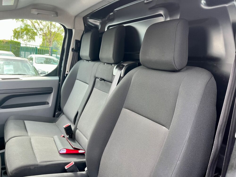 Jumpy 2.0 BlueHDi Boite Auto EAT8 145 cv FM -l 2022 occasion 45560 Saint-Denis-en-Val