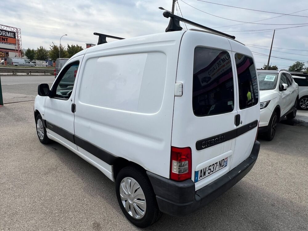 Berlingo II 1.9 D BON &Eacute;TAT G&Eacute;N&Eacute;RAL TVA R&Eacute;CUP&Eacute;RABLE POUR PRO 2006 occasion 78310 Coigni&egrave;res