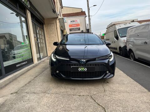 Corolla Hybride 122h Design toit ouvrant 2019 occasion 95190 Goussainville