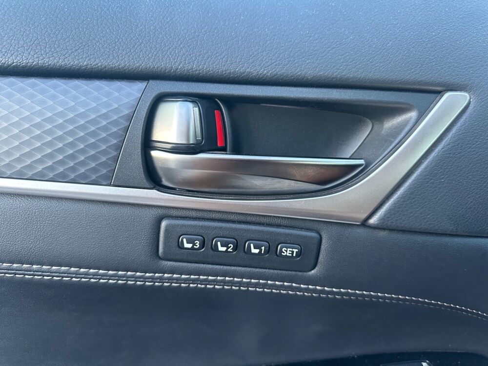 GS 300h F-Sport (Faible kilom&eacute;trage) 2016 occasion 34140 M&egrave;ze