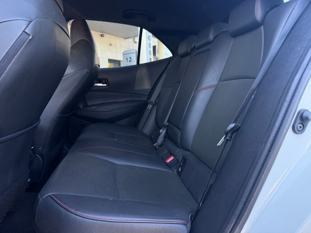 Corolla GR Sport 2.0 VVT-i 180 HSD CVT - Entretiens Toyota 2020 occasion 95190 Goussainville