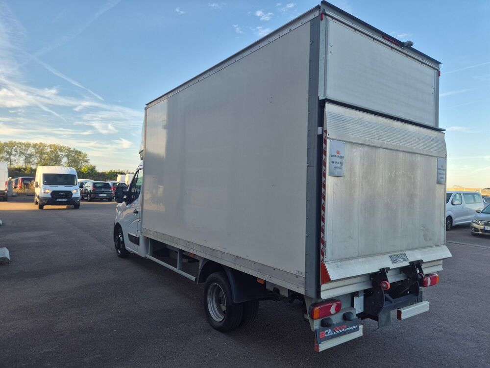 Master 2.3 L BLUE DCI 165 CH CAISSE HAYON 20 M3 2022 occasion 45700 Mormant-sur-Vernisson