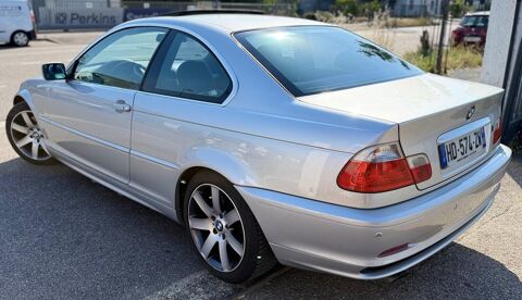 S&eacute;rie 3 330 ci Luxe BVA TBEG B 2003 occasion 69680 CHASSIEU