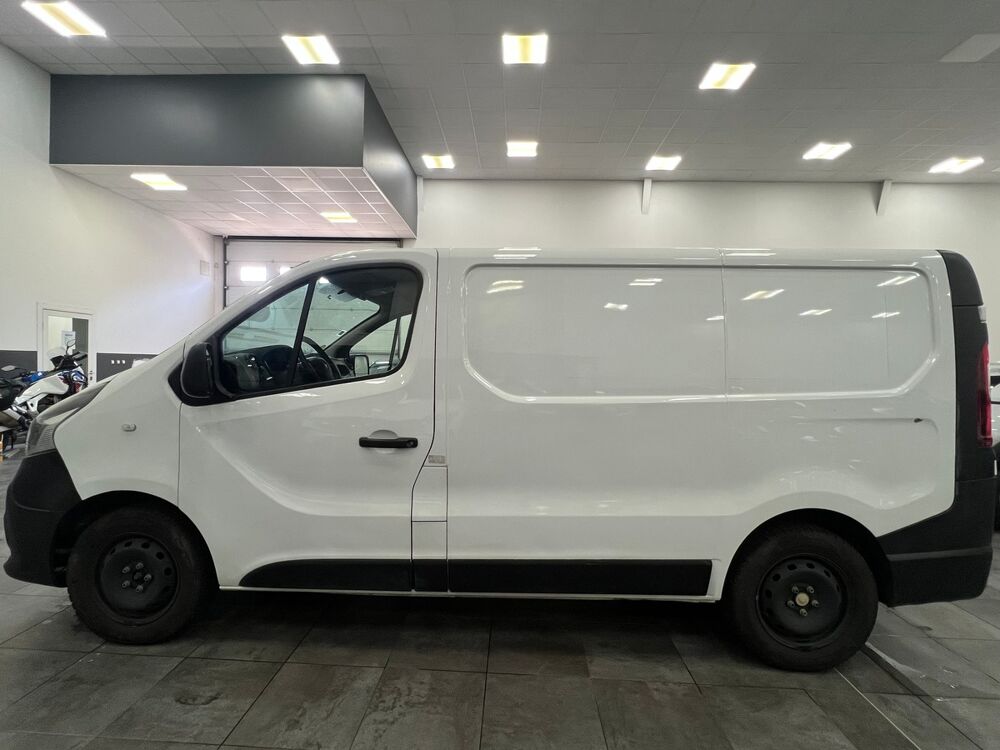 Trafic L1H1 DCI 125CV TVA RECUPERABLE / Financement possible 2018 occasion 69800 SAINT-PRIEST