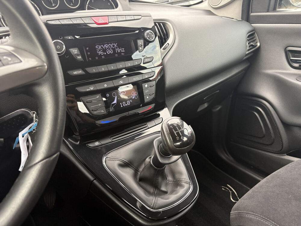 Lybra III 1.2 8V 69 STOP&START PLATINUM 2011 occasion 95480 Pierrelaye