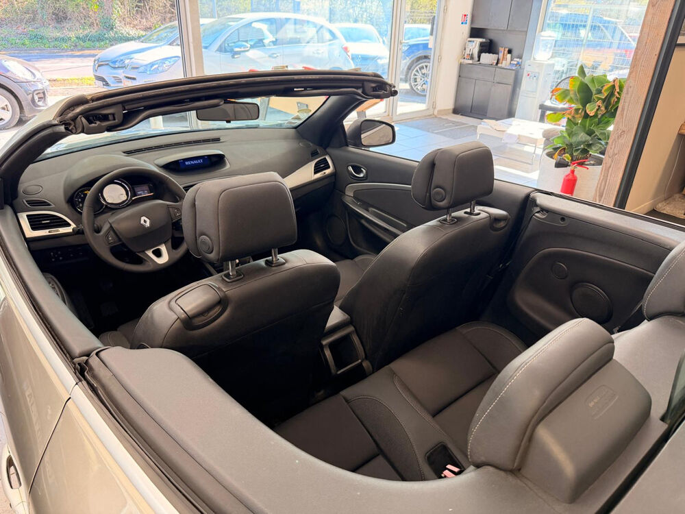 M&eacute;gane III CC Dynamique 1.9 dci 130CV 2011 occasion 12100 Millau