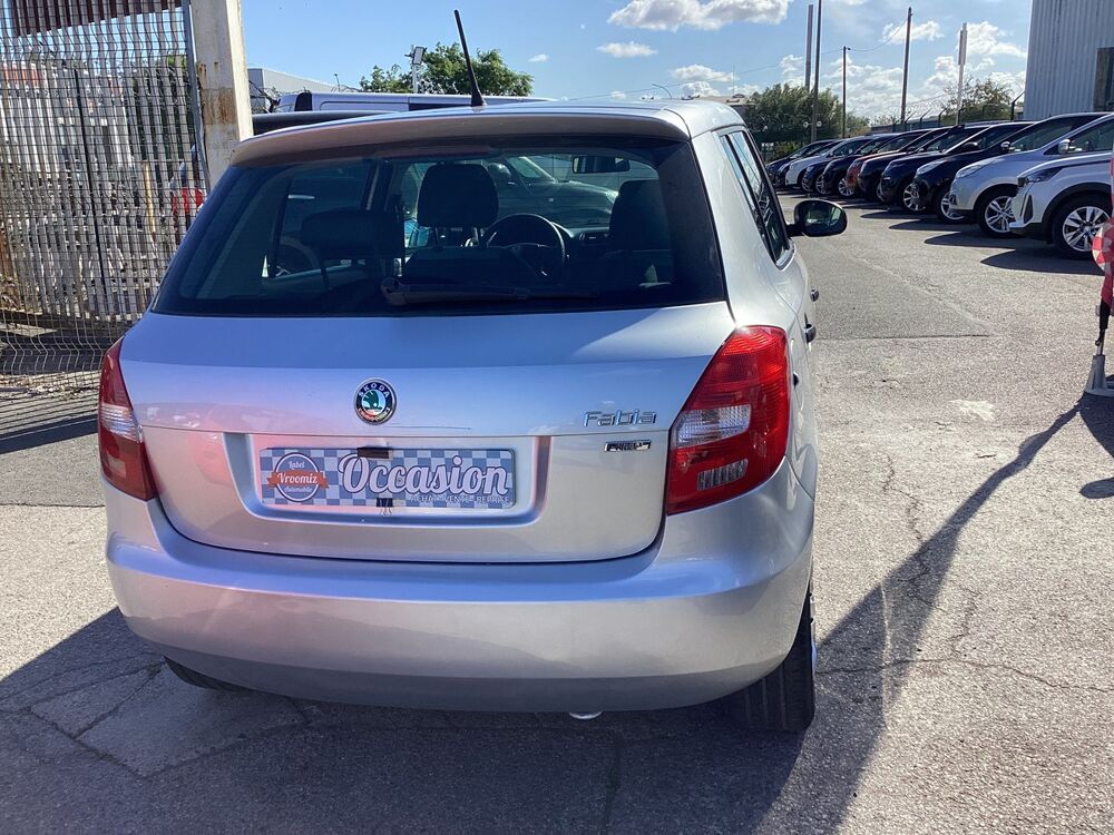 Fabia 1.2 Active 2012 occasion 62100 Calais