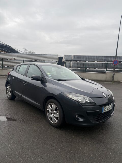 Renault M&eacute;gane 3 1.9 DCI 130cv VIDANGE OK / CLIM AUTO / R&Eacute;GULATEUR / BLUETO 2011 occasion SARTROUVILLE 78500