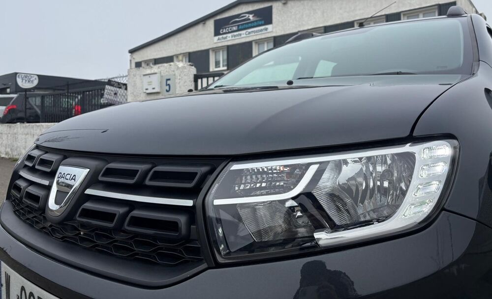 Logan 1.5 dCi 75 LAUREATE – DIESEL – 2017 2017 occasion 69680 CHASSIEU