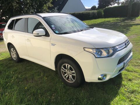 Outlander 200 cv PHEV 4 WD INTENSE CARPLAY HYBRIDE RECHARGEABLE 2015 occasion 35340 LIFFRE