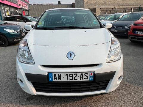 Clio 3 (2) 1.2 16V 75 AUTHENTIQUE 5P EURO5 2010 occasion 78310 Coigni&egrave;res