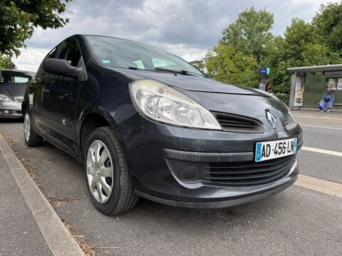 Renault clio - 1.2i 16v 75 AUTHENTIQUE - Gris fonc&ea