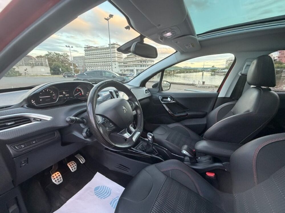 2008 1.2 110ch GT Line - DISTRIB OK - TOIT PANORAMIQUE - CARPLAY 2018 occasion 94140 Alfortville