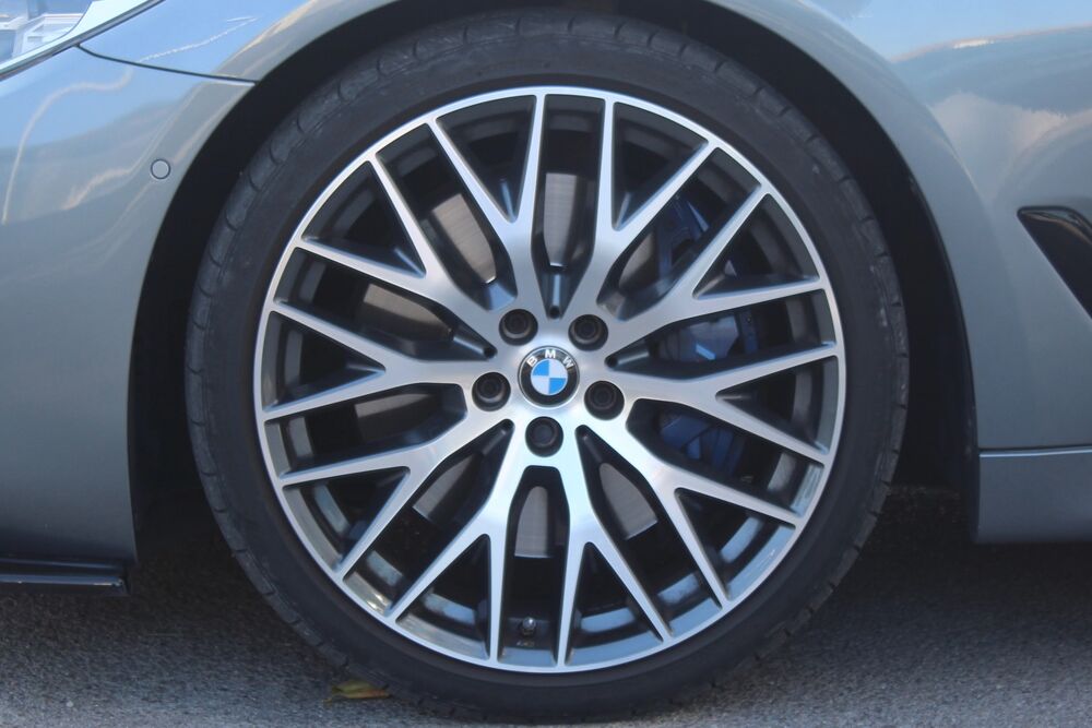 S&eacute;rie 5 540iA 340 ch M SPORT STEPTRONIC / SUIVIE BMW + CLIM AUTO 2017 occasion 34430 Saint-Jean-de-V&eacute;das