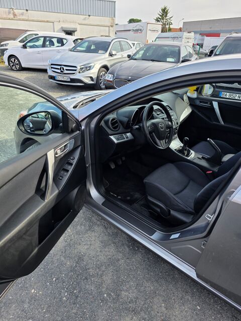 Mazda3 1.6 DIESEL SPORT 110CH KIT DISTRIBUTION NEUF 2010 occasion 41350 Vineuil
