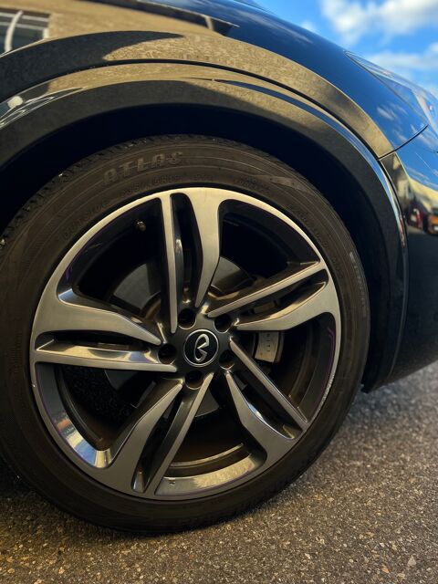 Q30 S 2.2D 170 CH DCT PREMIUM AWD SPORT - ENTRETIEN COMPLET 2016 occasion 69230 SAINT PRIEST