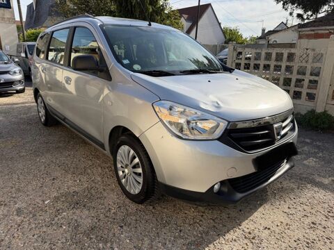 Lodgy 1.5 DCI 110 1ERE MAIN 7 PLACES RADAR DE RECUL PORT USB AUXIL 2012 occasion 78800 Houilles