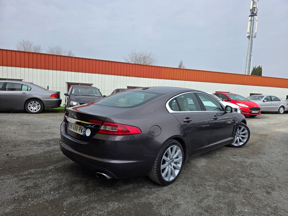 XF 4.2 V8 298CH PREMIUM LUXURY 186 000KM 2008 occasion 41350 Vineuil