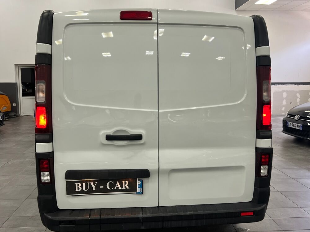 Trafic L1H1 DCI 125CV TVA RECUPERABLE / Financement possible 2018 occasion 69800 SAINT-PRIEST