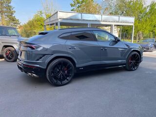 Urus 4.0 V8 S 666 CH / AKRAPOVIC / TVA / 11437 KMS 2023 occasion 62780 CUCQ