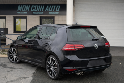Golf 7 VII Pack R Line 1.4 TSI Blue Motion DSG7 S&S 125 cv Bo&icirc;te 2015 occasion 95190 Goussainville