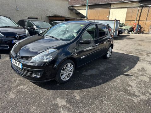 Renault Clio III RENAULT 5 Portes 1.6 i 16V 110cv 2007 occasion SAINT-BONNET-DE-MURE 69720