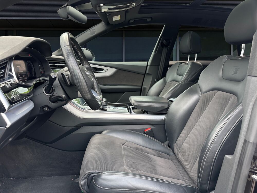 Q8 3.0 50 TDI 285 HYBRID MHEV S-LINE QUATTRO TIPTRONIC Toit ouv 2018 occasion 34140 M&egrave;ze