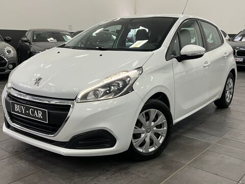 Annonce voiture Peugeot 208 6490 €