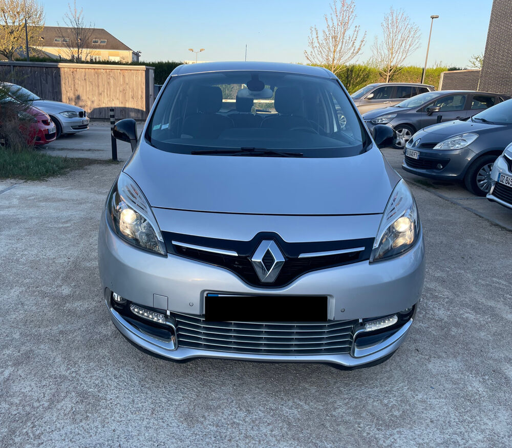 Sc&eacute;nic 3&nbsp; PHASE 3 - 1.5 dCi 110 CH FAP ECO2 BOSE 2012 occasion 41000 BLOIS