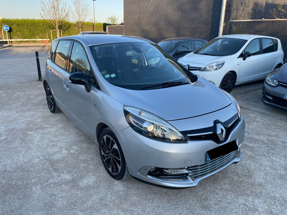 Sc&eacute;nic 3&nbsp; PHASE 3 - 1.5 dCi 110 CH FAP ECO2 BOSE 2012 occasion 41000 BLOIS