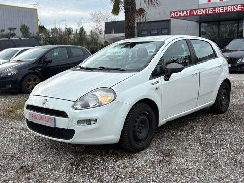 Fiat Punto III 1.3 MULTIJET 16V 75 YOUNG 5P 2015 occasion Livron-sur-Dr&ocirc;me 26250