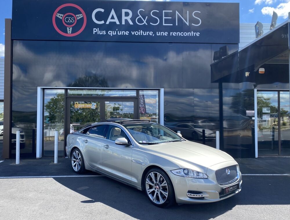 XJ II 3.0 V6 340 Ch S/C PORTFOLIO Supercharged AWD 4x4 2013 occasion 34500 B&eacute;ziers