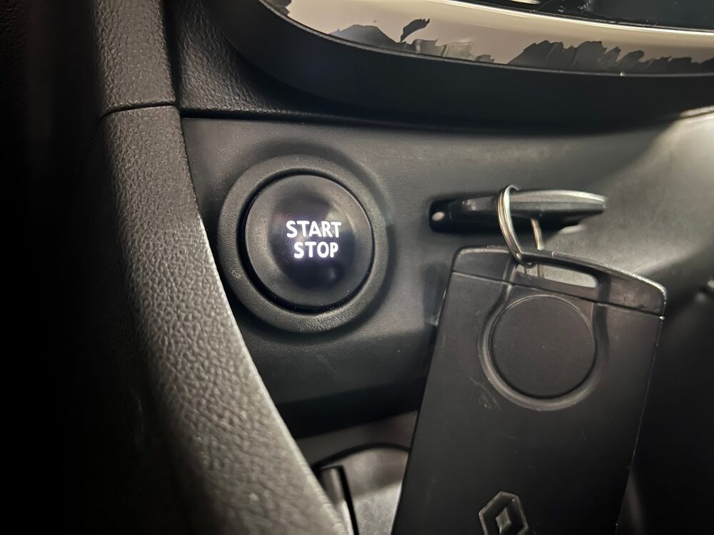 Clio IV 0.9 TCE 12V 90 CV TREND / GARANTIE 12 MOIS / MOTEUR A CHAIN 2016 occasion 85300 CHALLANS