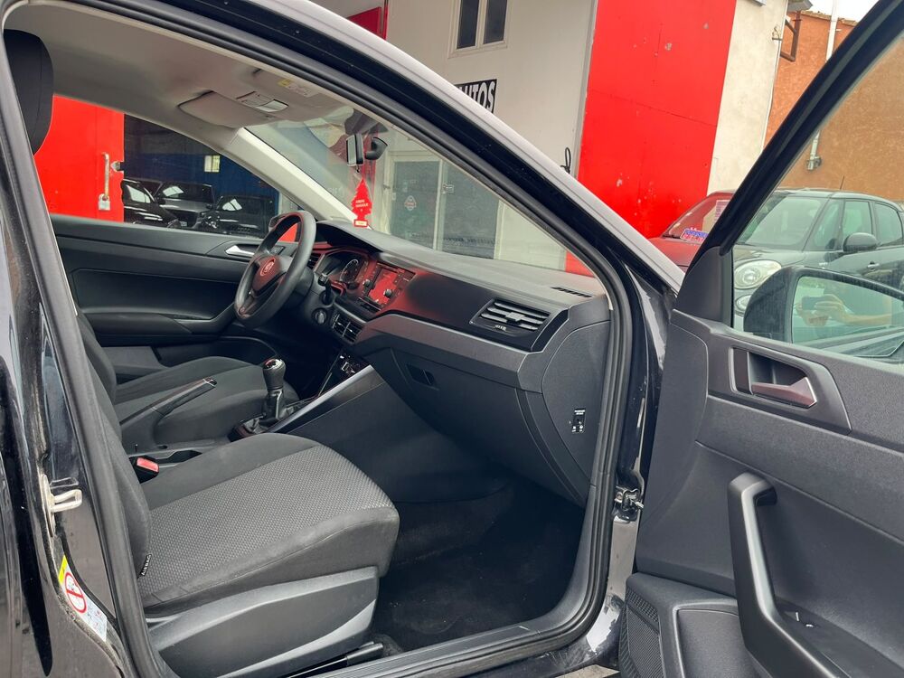 Polo 1.0L TSI 80 CHV - ESSENCE- CRIT'AIR 1 | ENTI&Egrave;REMENT R&Eacute;VIS&Eacute;E 2019 occasion 13200 Arles