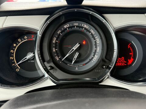 DS3 1.6i 150ch 16V Turbo (9 cv) - BVM6 - 3 Portes - Noir - Sport 2010 occasion 63300 Thiers