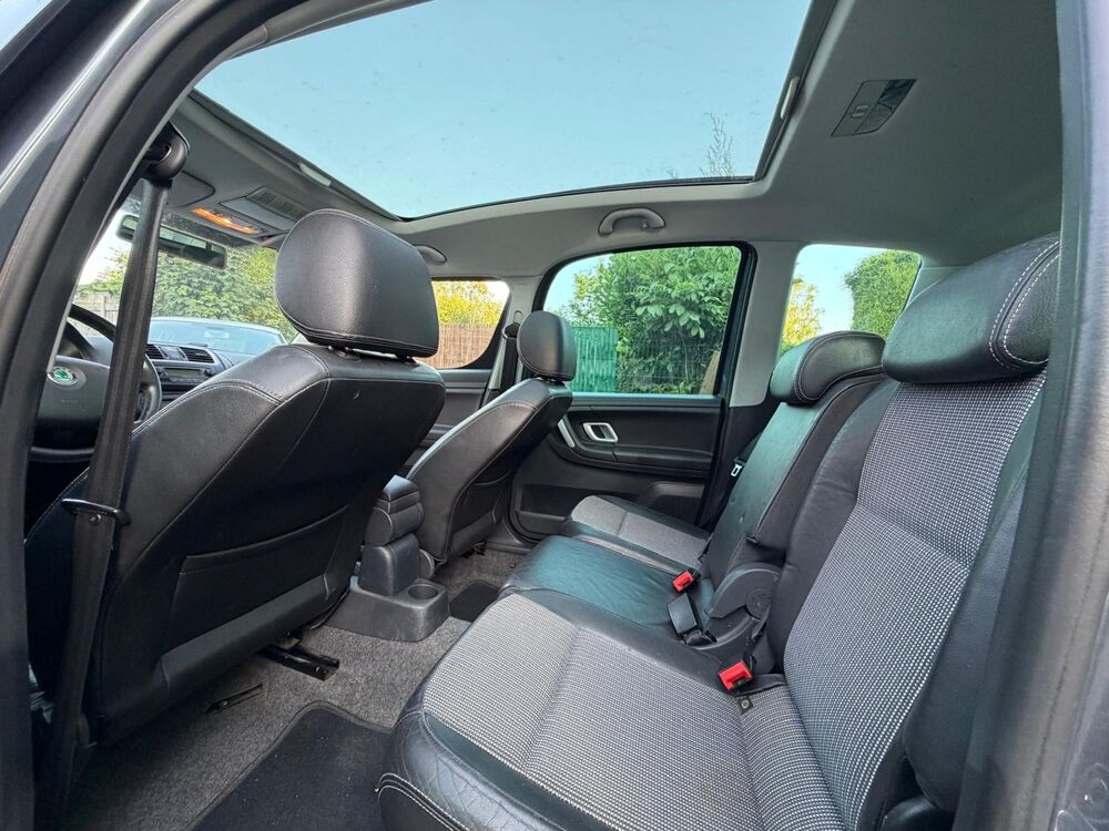 Roomster 1.9 tdi 105CH PRAHA SUIVI FACTURE  CT OK RIEN APREVOIR  2008 occasion 41370 JOSNES