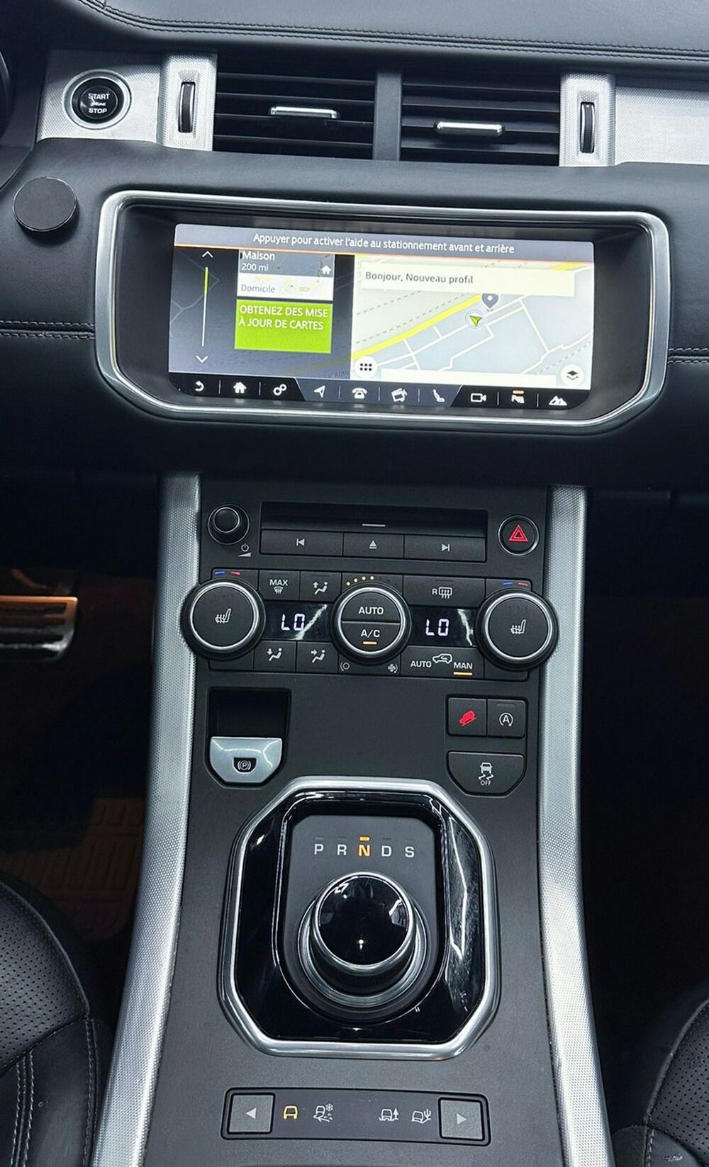 Range Rover Evoque HSE TD4 2.0 180Ch * CAMERA 360* GPS* GARANTIE 12 MOIS* 2017 occasion 57160 Moulins-l&egrave;s-Metz