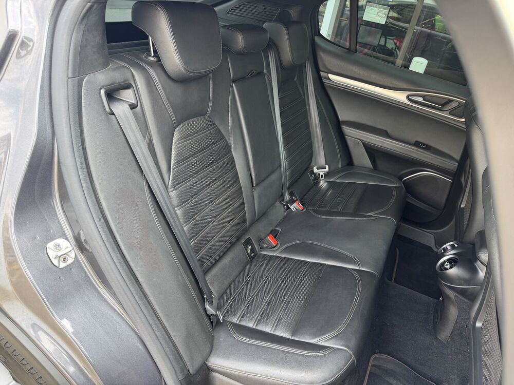 Stelvio 2.2 DIESEL 190 Ch SPRINT AT8 / TOIT OUVRANT / CARPLAY / SIE 2020 occasion 34500 B&eacute;ziers