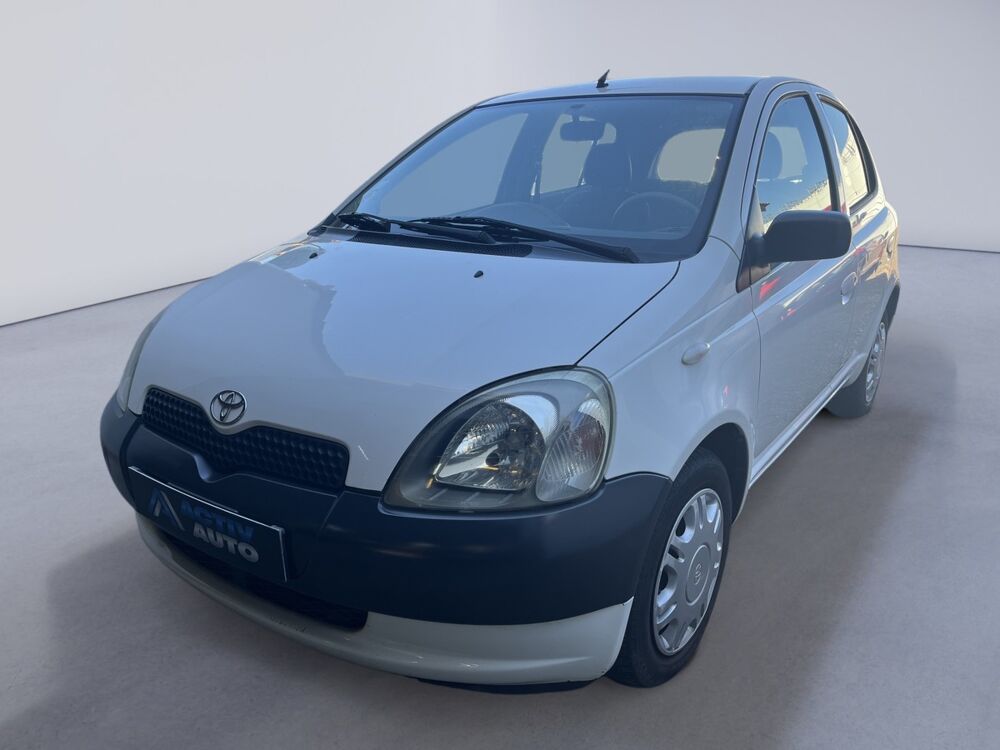 Yaris 1.0 VVT-I 68cv 2001 occasion 91620 Nozay