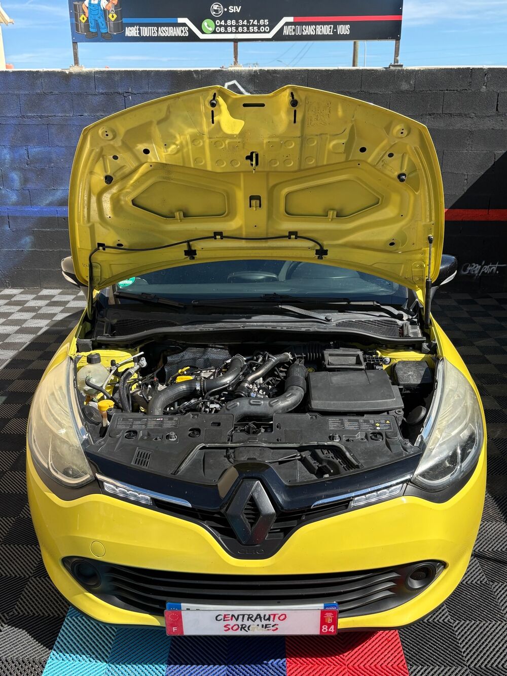 Clio IV Tce 90cv Edition Limit&eacute; Seven Embrayage NEUF 2013 occasion 84700 SORGUES