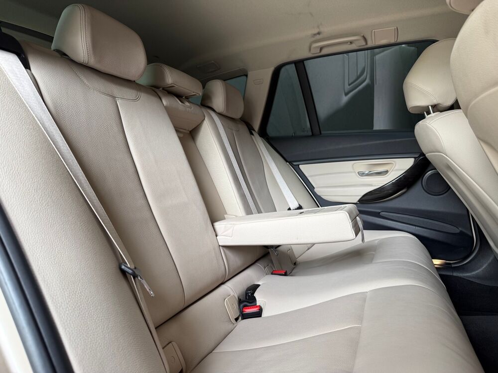 S&eacute;rie 3 330d xDrive 258 BVA8 - LUXURY 2014 occasion 45560 Saint-Denis-en-Val