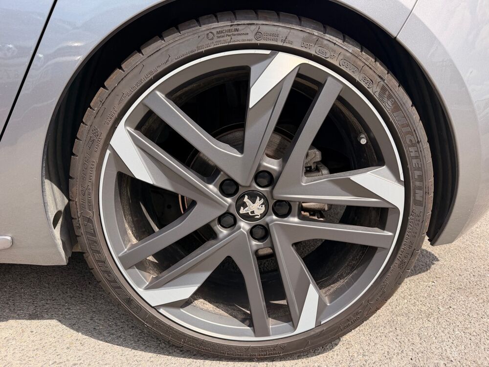308 GTI By peugeot Sport T9 270 cv - Entretiens Peugeot 2015 occasion 95190 Goussainville