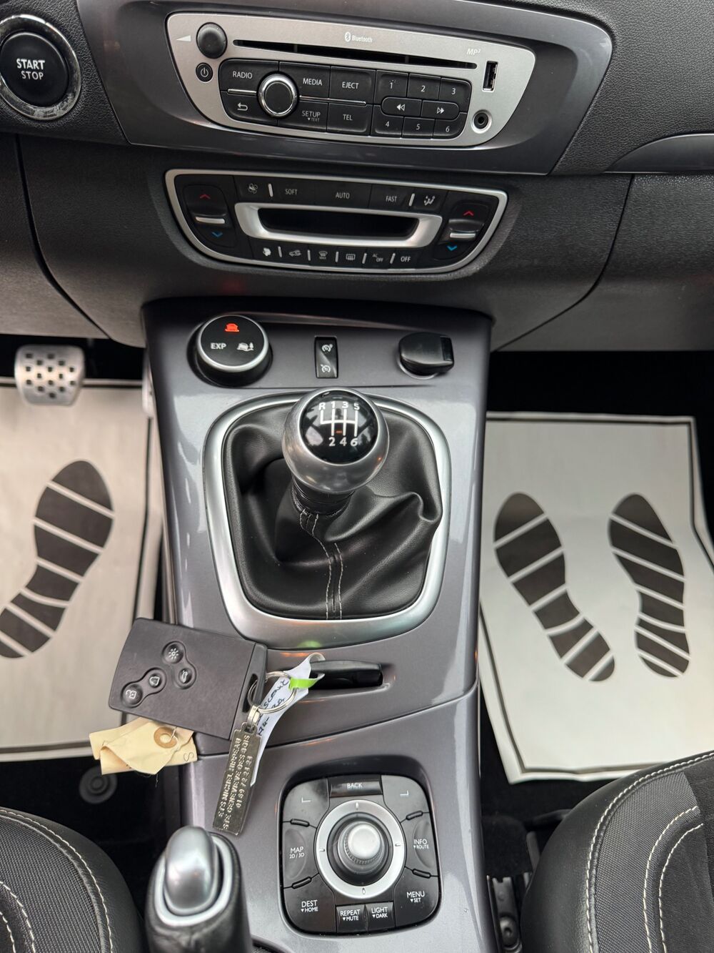Sc&eacute;nic III Bose 1.6 DCI 130 Moteur &agrave; cha&icirc;ne 2014 occasion 45500 GIEN