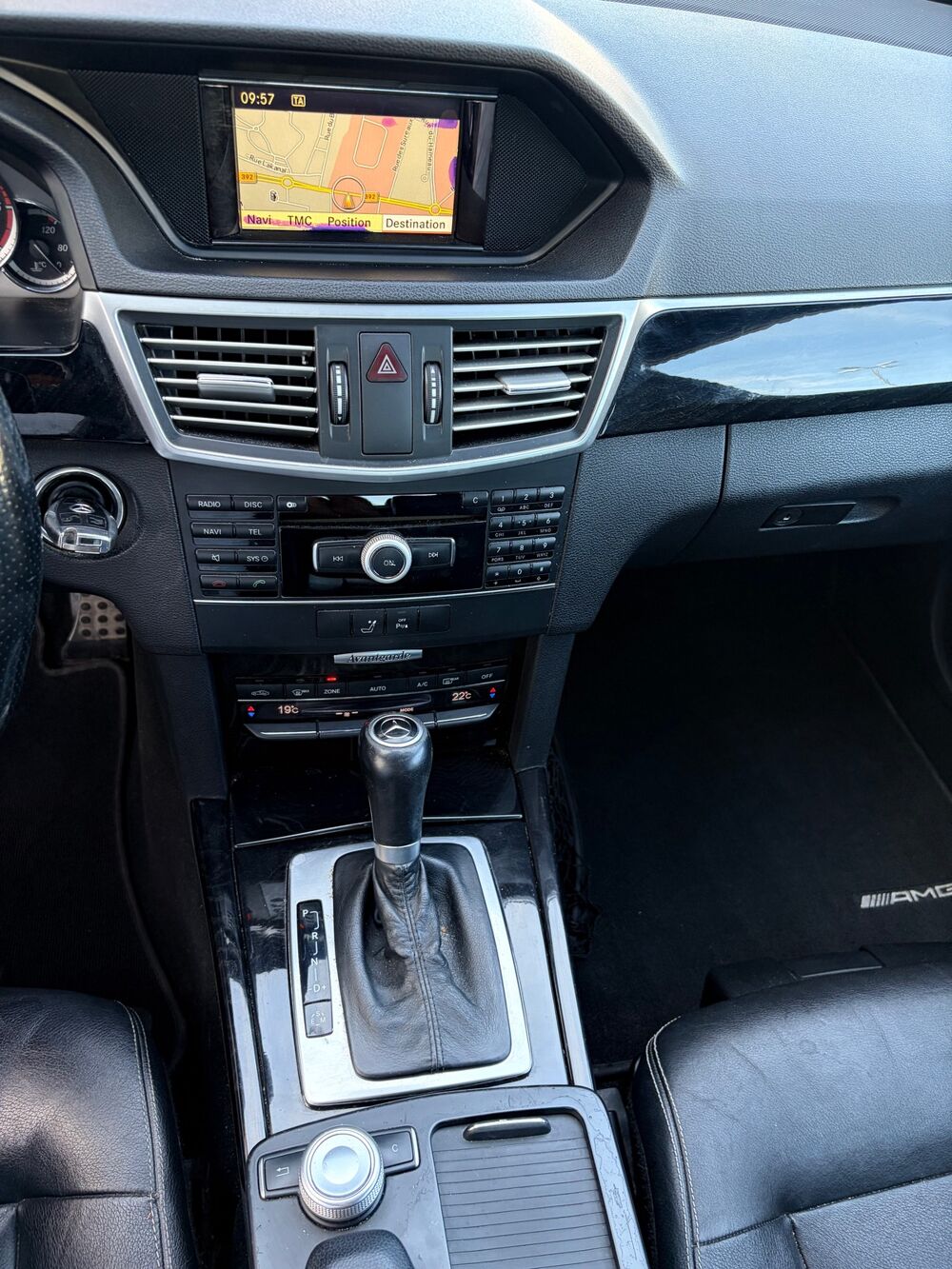 Classe E 250 CDI BOITE AUTO CUIR GPS RADARS BLUETOOTH R&Eacute;GULATEUR 2010 occasion 95100 ARGENTEUIL